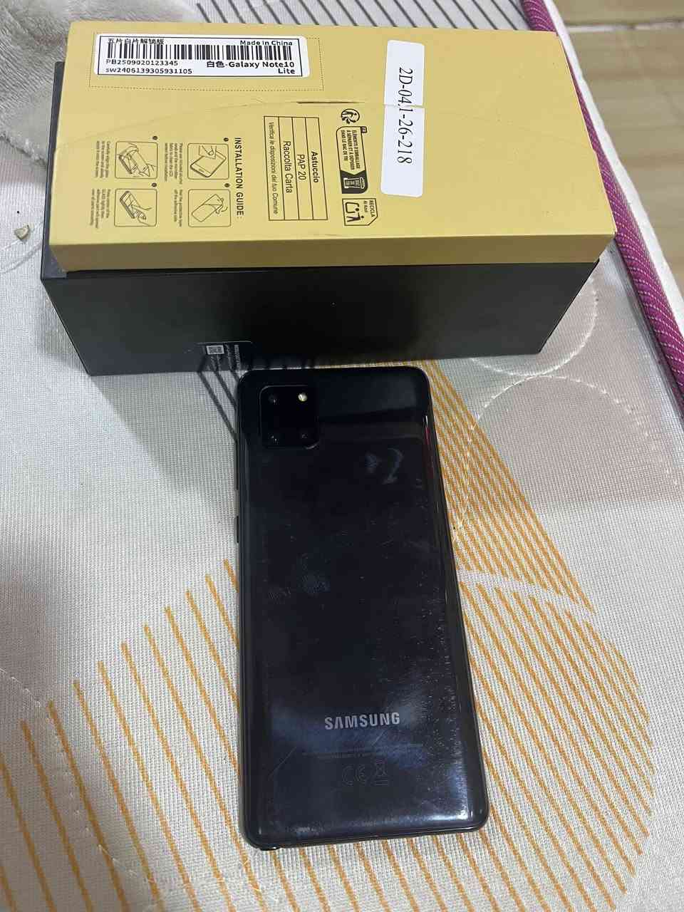 جالاكسي نوت 10 لايت جهاز كله شغال كلشي ما مبدل بي جهاز نضيف وحلوو ذاكرته 128 جهاز وياه كارتون وياه لازكات اصليات 2 جهاز حلوو بيع او مراوس بجهاز ثاني بدون فرق السعر 200 وبي مجال قليل للشراي متواجد خاص مكاني حيانيه شارع السيد
