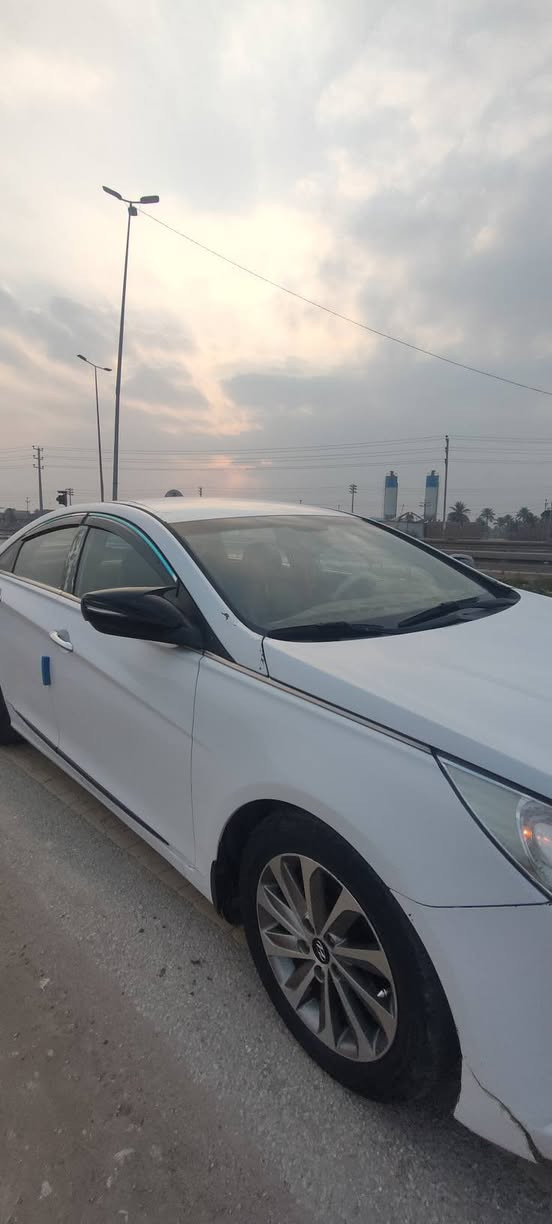 سوناتا 14 للبيع مكان السياره بابل
السونار مرفق بلمنشور .
..........----------.........

مواصفات /
محرك 2400  + منضومه جديه تعمل غاز بانزين 
حساسات 
.تحكمات كامل .كشنات جلد.
كشنات تدفئه تبريد اماميه خلفيه.
قطعتين تبريد
اشاير مري 
شفتات سرعه .
واكو مواصفات بعد معروفه رقم بغداد سنويته 26
التحويل مباشر السعر 107 وبين مجال

***********
***
