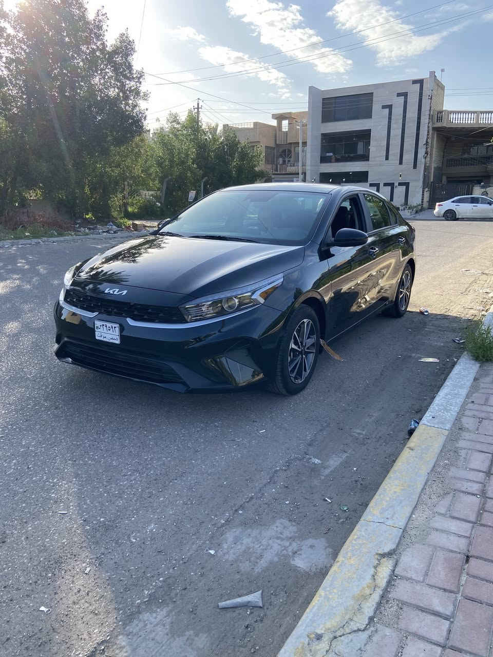 فورتي LX 2024
مكينة 2000 دوش 
ماشية 14,000 ميل

مواصفات :

•وارد امريكي 🇺🇸
•لون اسود 
•رادار امامي
•شاشة حجم كبير 
•مانع انزلاق
•تحكم ستيرن
•نظام تثبيت
•ويل كب
•حساس خلفي 
•مود درايف سبورت  نورمال وسمارت
 
ضرر قطعتين - جاملغ امامي تجاري / القطعه الثانية باب عكس السائق مبدل اصلي مطابق اللون صور الضرر مرفق بالمنشور

🔴 حرة بدون ارقام (فحص مؤقت)

السعرر 137 وبيها مجال قليل 

📍موقع: بغداد - حي الجهاد

ارقام التواصل : *********** - ***********
