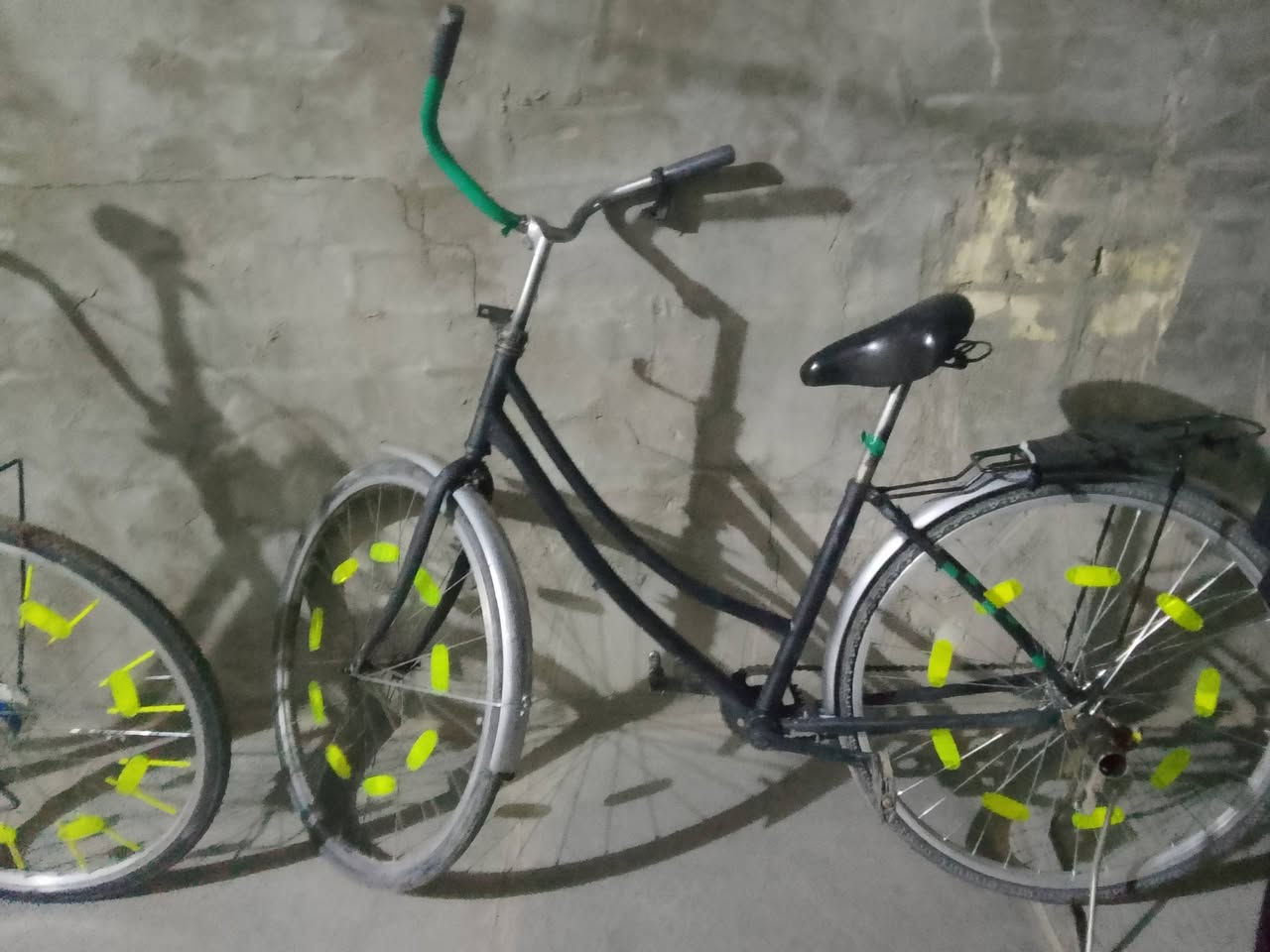 سلام عليكم 2بايسكلات للبيع واحد جديد كلش وثاني زين بكاني بغداد الفظيليه يم حسينيت  الشوكي


**إذا كنت صاحب هذا الإعلان وتريد حذفه لأي سبب، رجاءا أرسل رسالة إلى الدعم الفني**