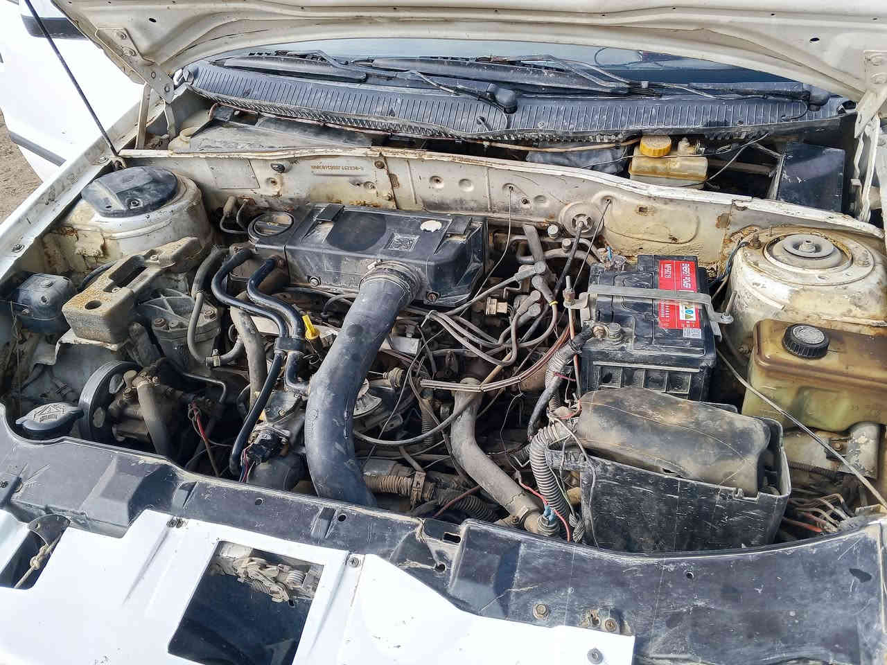 السلام عليكم سمند للبيع موديل 2011
سنويه لل 26 مكفول مداور رقم كربلاء 
كير ومكينه كفاله سياره مرتبه عوزه تلحيضات كم شغله 
مكان السيارة بابل القاسم 
السعر 33 وبيها مجال 
للاستفسار الاتصال او المراسله ***********
