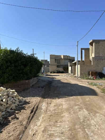 سلام عليكم
ارض للبيع 
مساحة 150 متر واجهة 7،5 نزال 20
ارض بچر والشارع 10متر 
خدمات كامله ماء كهرباء ⚡️ جيران كلهم ذهب ناس مثقفة وموضفين 
شارع الأرض مو تبليط لأكن يبعد عن التبليط 50 متر 
صنف العقار طابو زراعي سند 25 

العنوان الأنبار فلوجة جغيفي الثاني قرب جامع صفوى الرحمن والموقع واضح كدامكم بل صور 

السعر 43 وبيها مجال بصيط
اي ستفسار الأتصال علا الأرقام

***********  ➡️اتصال 📲
 ***********➡️اتصال 📲
*********** ➡️واتساب فقط 📲

#مكتب_الجزيرة_للعقار…
