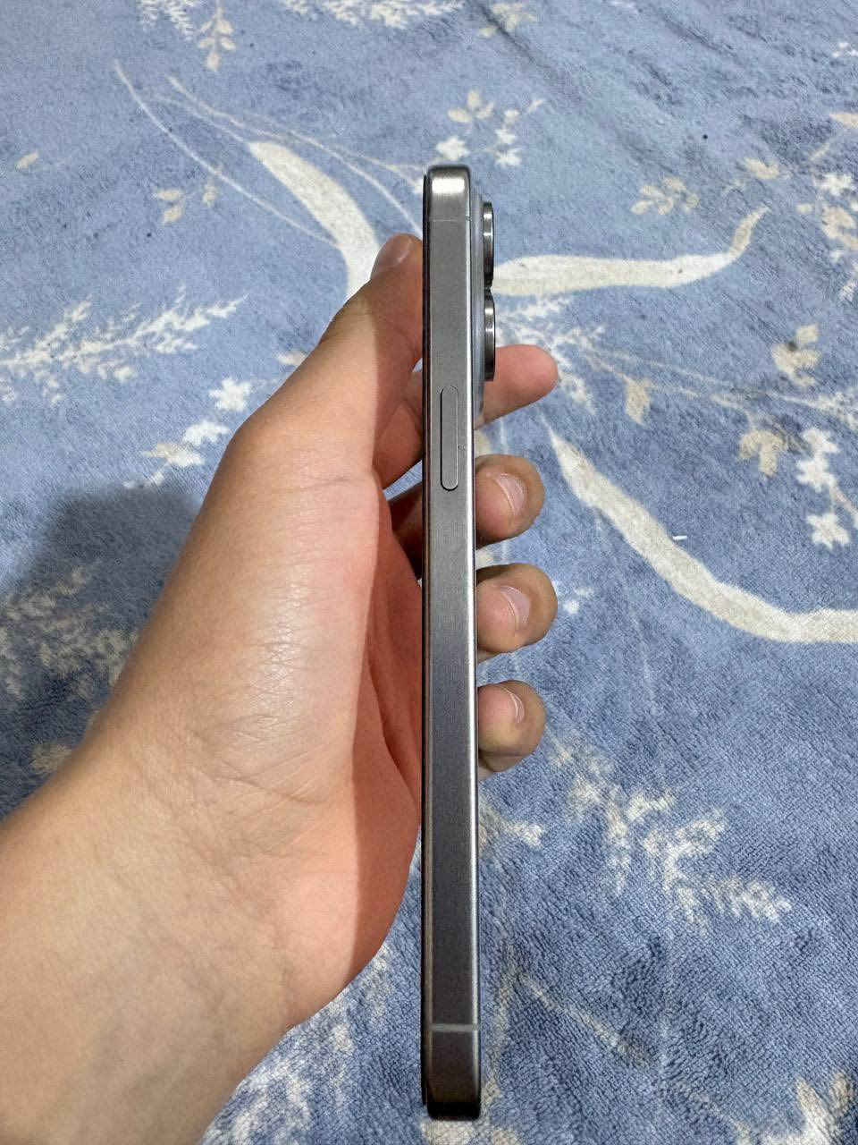 سلام عليكم
١٥ برو ماكس بطارية ١٠٠ كامل ملحقات الاصلية ضمانو خلص بشهر ال ٩ الي راح كارتون موجود والجهاز البراغي مالتو موضحة بالصور مامفتوح  دبل سيم za 
السعر ١٢٠٠


**إذا كنت صاحب هذا الإعلان وتريد حذفه لأي سبب، رجاءا أرسل رسالة إلى الدعم الفني**