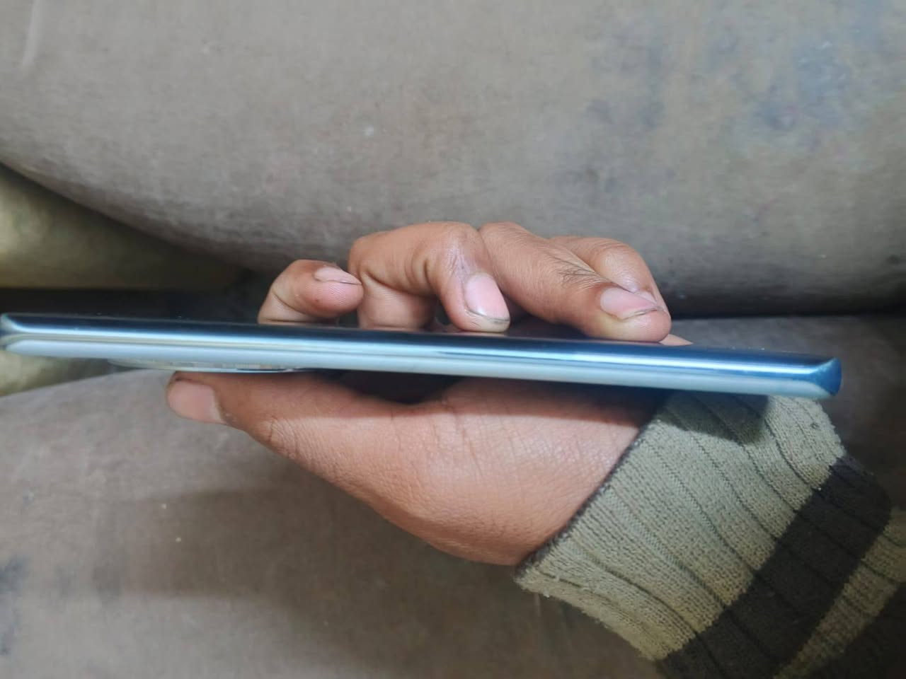 السلام عليكم هونر x9c لون بحري المميز

المعالج سناب دراغون 6

ذاكرة 256

عشوائيه 8

موبايل غني عن التعريف

السعر 300 وبي مجال

العنوان مدينه الصدر / ام الكبر الغزلان قرب الركن السوري

رقم الهاتف / ***********
