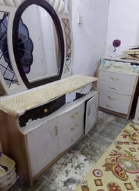 جربايه نفرين • مخزن • ميز مراية