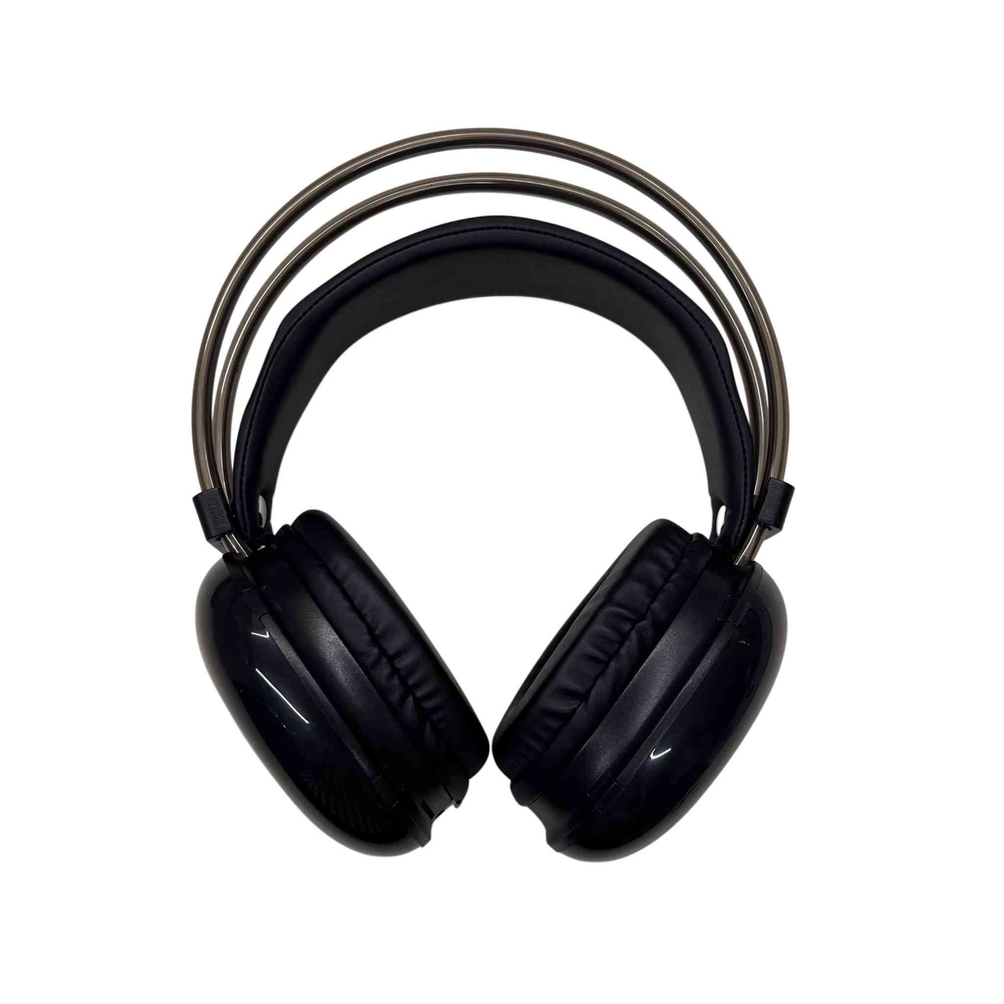 سماعة الألعاب اللاسلكية RGB PG580 Disco Pulse

استمتع بتجربة صوت وإضاءة مميزة مع سماعة PG580 اللاسلكية بتصميم RGB عصري مناسب للألعاب والموسيقى والاستخدام اليومي.

• اتصال لاسلكي Wireless V5.3 لحرية أكبر أثناء الاستخدام

• إضاءة RGB LED متعددة التأثيرات بتصميم ملفت

• وحدة صوت بقطر 40mm لصوت واضح وعميق

• مايكروفون مدمج للمكالمات والدردشة

• تدعم أزرار تحكم متعددة لتغيير الأغاني والتحكم بالصوت والرد على المكالمات

• تدعم كارت TF مع منفذ شحن Type-C

• الموديل: PG580 Disco Pulse
• نوع الاتصال: Wireless V5.3
• نوع المنتج: Wireless Gaming Headphones
• قطر السماعة: Φ40mm
• نطاق التردد: 20Hz – 20kHz
• الحساسية: 119±3dB
• الجهد المقنن: DC 5V
• التيار المقنن: ≤1mA
• سعة البطارية: 800mAh
• وقت الشحن: حوالي ساعتين
• الوزن: 320g ±5g
• الشحن: Type-C
• المزايا الإضافية: ANC Intelligent Active Noise Reduction / Built-in Mic / RGB Lighting

محتويات العلبة:
• سماعة PG580 RGB
• كيبل شحن Type-C
• كتيب التعليمات


**إذا كنت صاحب هذا الإعلان وتريد حذفه لأي سبب، رجاءا أرسل رسالة إلى الدعم الفني**