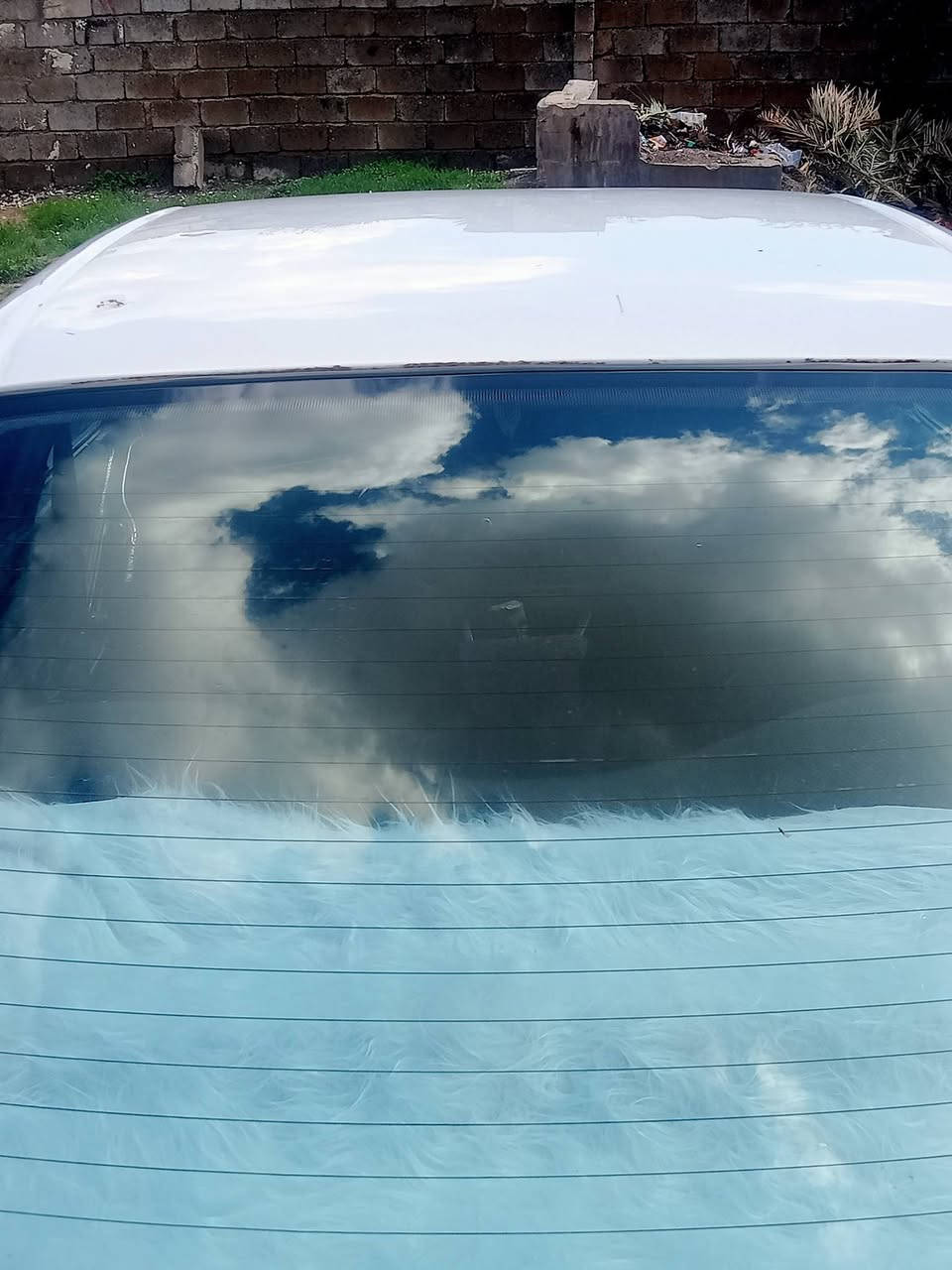 السلام عليكم اخوان اودي محرك 08 الأصلي سياره شرط التحويل بيها قاصر وأحد سعرها بلاش بلاش قرامات صفر تايرات كهربائيات كها شغاله محرك شرك السعر 16 وبيها مجال حك الجيه سياره حلوه مصرف بانزين متصرف خلاص *********** مدوشمه جديد
