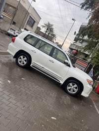 لاندكروز • ٢٠١٥ • مكفوله