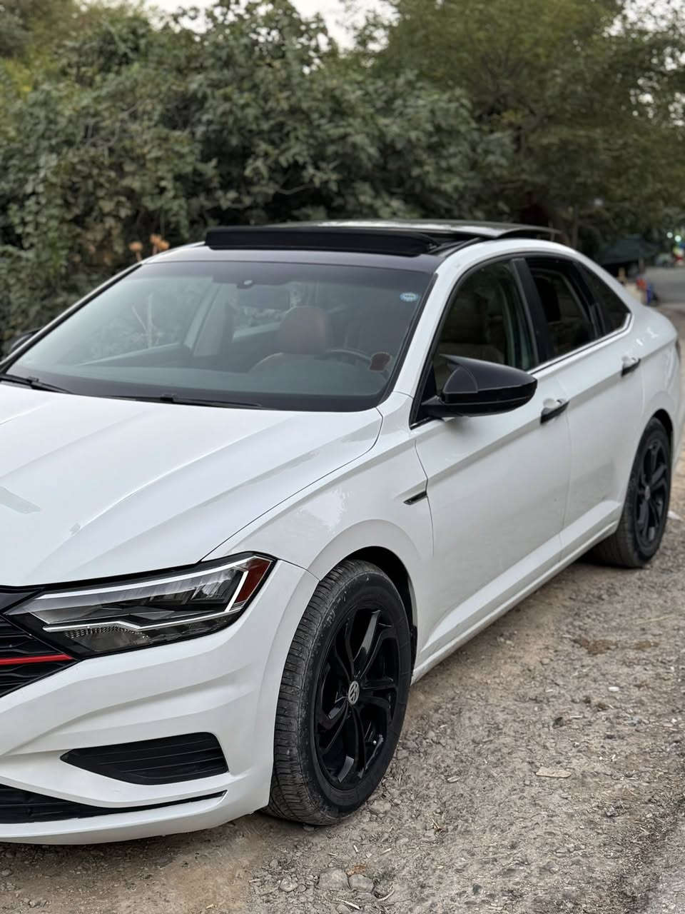 2019
‎تایبەتمەندی se 
‎بۆنت پەمپە دەرگای سیاق بۆیاخەناوی نەگرتوەو ئێرباگ سوکان و شان  
‎هەززەو سەنەوی تازەیەو چوار تایەی نوێی لەژێرە و ٩٠ هەزار ڕۆیشتووە 
‎ڕادیتەر لایت بەردی گزۆر رادار هەمووی شەرێکەیە نەگۆراوە 
کامل سێرڤس و هیچ گڵۆپێکی داشبول دانەگیرساوەو بەشەرتی هەموو فەحسێک 
سحر١٦٠$ گەلا و مەحامەلە 
*********** 
واتس ئەپو 
فایبەری لە سەرە
