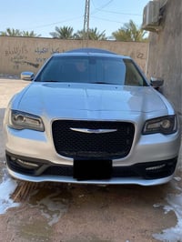 كرايسلر 300 • ٢٠٢٠ • رقم بصرة