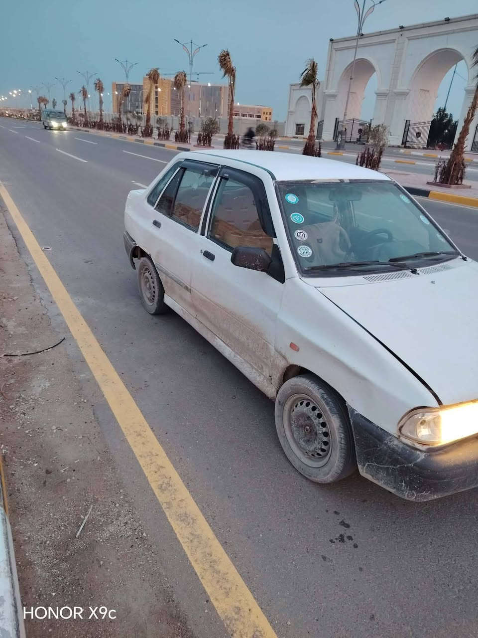 سلام عليكم مديل 11 حداديه نص عمر مكينه جديده بس بيه الستيك والف كير جديد السياره مال واحد على كد الحال بدون راعي بدون راعي سعر 13 او بيهه مجال ***********
