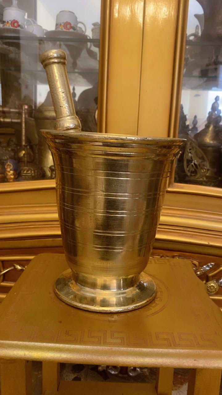 بغدادي قديم مخطط داخل وخارج ارتفاع 22 سم


**إذا كنت صاحب هذا الإعلان وتريد حذفه لأي سبب، رجاءا أرسل رسالة إلى الدعم الفني**