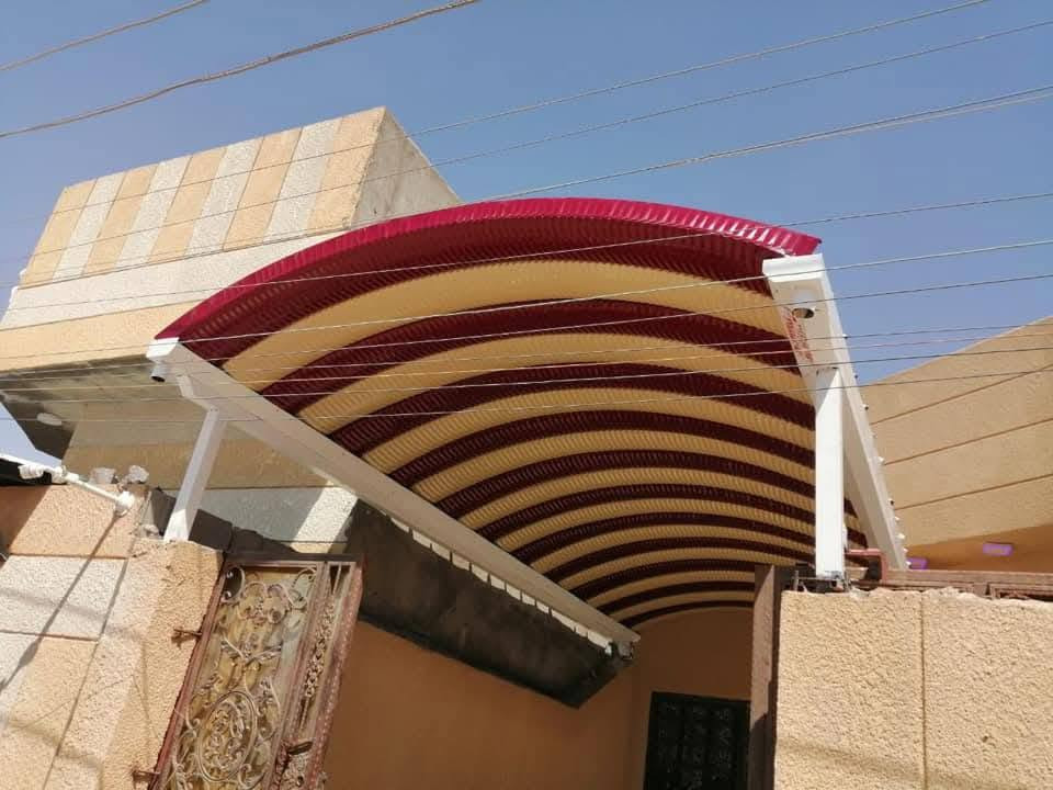 حداد جوال عمل كرفانت سقايف كيسبان ❤️
سقايف سندويج بنل  عمل لدروجه عمل دروجه طورائ 
بوردكس جبس بورد 
قواطع سندويج قواطع جبس بورد 
ديكورات  وكل مايخص لحداده 
*********** =وتساب 
*********** =وتساب
