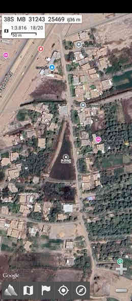 دونمين عامود 664
طريق الازرك السدة
واجهة 100متر  نزال 50 متر 
قريبة عالشارع العام مسافة 150 متر 
السعر 220 وبيها مجال ان شاءلله
دونم مدفون دونم غير مدفون
وتباع كل دونم وحد وايضا تباع نصف  دونم وحد
الرقم ***********
