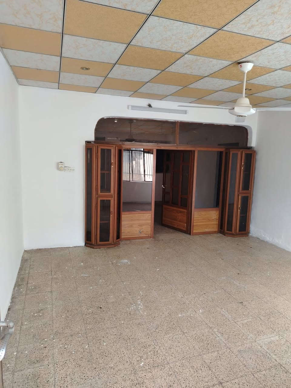 📢دار للإيجار في حي السكر 

🔴مكون من طابقين 

🟠هول واستقبال ومطبخ وغرفتين نوم وصحيات

#عروضات_مكتب_النبأ_السعيد_للعقار

🔥للاستفسار الاتصال عبر الأرقام 

☎️📞***********
☎️📞***********
