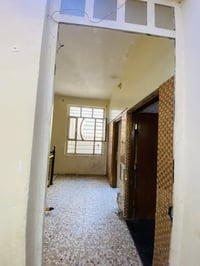 🏠 للإيجار في بغداد – البلديات بيت طابق أول مساحة 150 م²، يتكون من:   •...