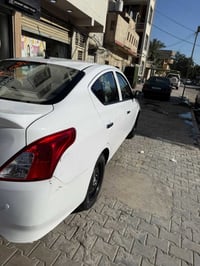 سني. هندي بليته زركه موديل. ٢٠٢٢ ماشيه. ٣٩. بيه. بارد بل. هلال. صبعين....