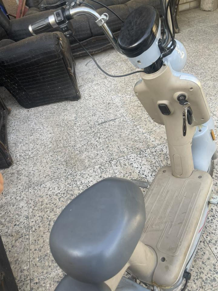 ماطور شحن للبيع مابي اي عيب محتاجه وريد أبيعه سعره 125 الف
***********
