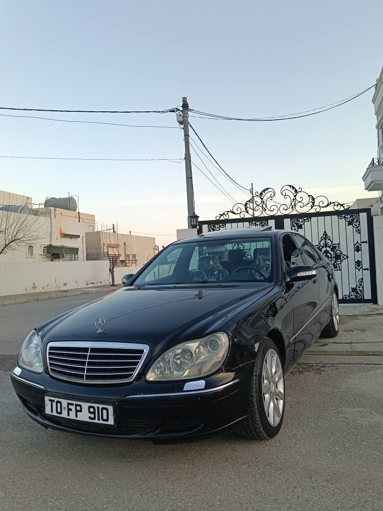 ئه دمين 💖 
مارسيدس مؤدئل
S class 350/2006
تازه داخل بوه
دوبه ى ته نيا موسه 
براوه نيه))به شه رت
ته نيا شوين موسه كان بؤياغه 
ته بريت مزبوته له سه رسويچ
مه كينه 350 V6 
شه ش پستؤن مه كينه مرغوب
فول فول مواسه فاته سلايت
كوشن جلد كوشن كاره باى كوشن خزن كوشن هيته ر كه له كاره باى 
گئرتؤماتيك سپؤرت عادى
سيدى بؤكس شه ش سيدى
چوار ويلو تايه ى لؤكه 
يه ك دينارمه سره فى نيه 
مالى دؤسته 
گؤرينه وه ده كه م
شوئن رانيه *********** أربيل, العراق
