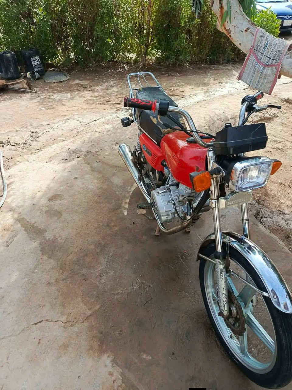 السلام عليكم ورحمه الله وبركاته
عمي وينه اليدور جديد ومناسب دراجه سيفان 2019محرك 25الدراجه جاهزه نكره أوراق اصولي أصولي المكان بابل الحمزه الغربي الاستفسار ع رقم اتصل وبيك خير وتدلل بي واتساب الرقم ***********
