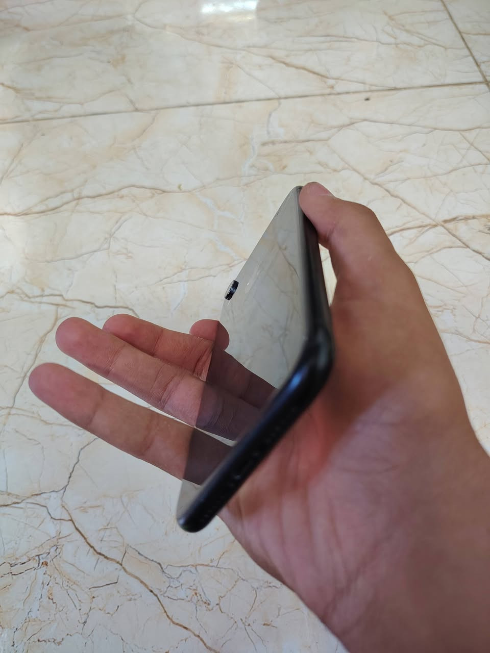 IPhone xr
ايفون اكس ار مامفتوح نورماال 

بطاريه ٨٠ ماملعوب بي 

فيس ايدي شغال جهاز نضيف فقط الفطر بضهر 

سعر ١٨٠ بي مجال بسيط جوه ١٥٠ بربع مابيع
يرهم مراوس


**إذا كنت صاحب هذا الإعلان وتريد حذفه لأي سبب، رجاءا أرسل رسالة إلى الدعم الفني**