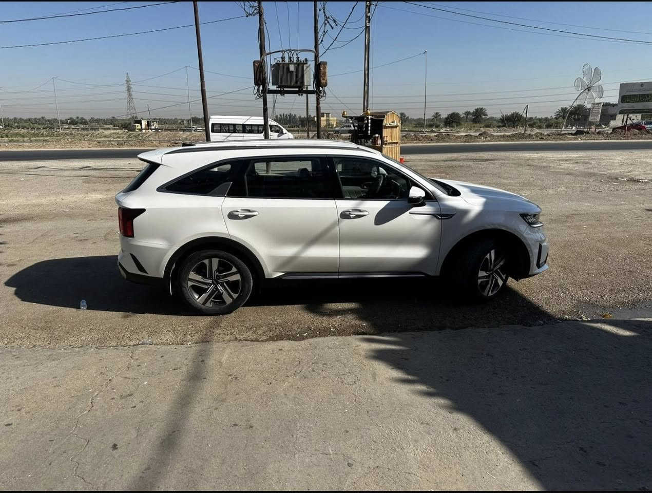 سلام عليكم
سورنتو 2022
خليجي سبعه راكب تبريد 3 قطع
محرك 2500
4 سلندر
من دون حادث ولله الحمد
فقط شخط زغير موضح بالصوره
حساسات امامي خلفي
كشنات امامي كهرباء
شاشة كار بلي
بصمه تشغيل 
بصمه ابواب
بردات بلادي
مري شفط
تشغيل عن بعد
ماشيه لغاية اليوم 76 كيلو
السيارة بإسمي
سعرها 255
وبي مجال
مكاني كربلاء
***********
