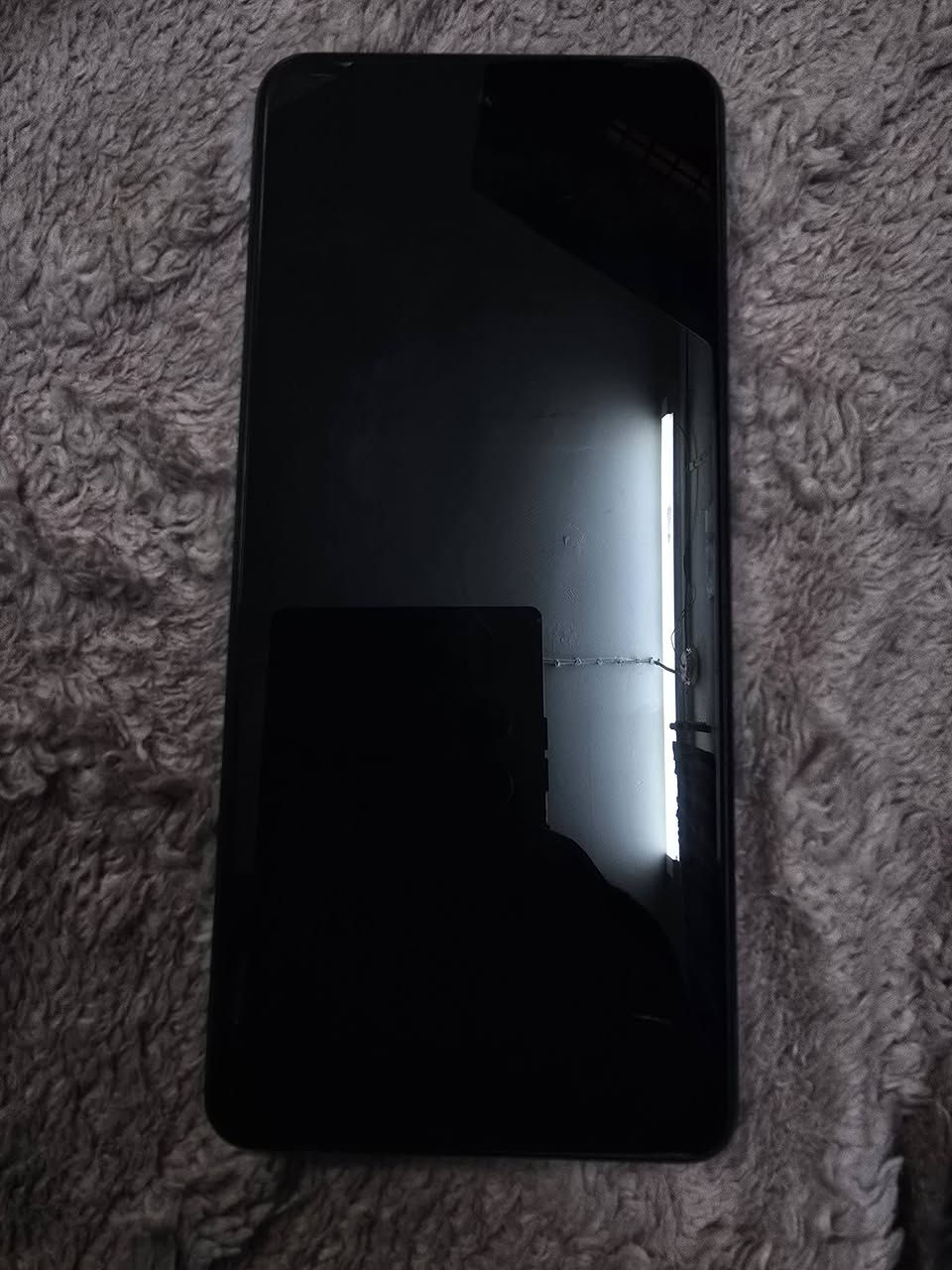 انفنكس هوت 40بروو ذاكره 256نضافه 90بل ميه
سعره ١٤٠ بي مجال بصيط كلش مكاني نجف ***********
