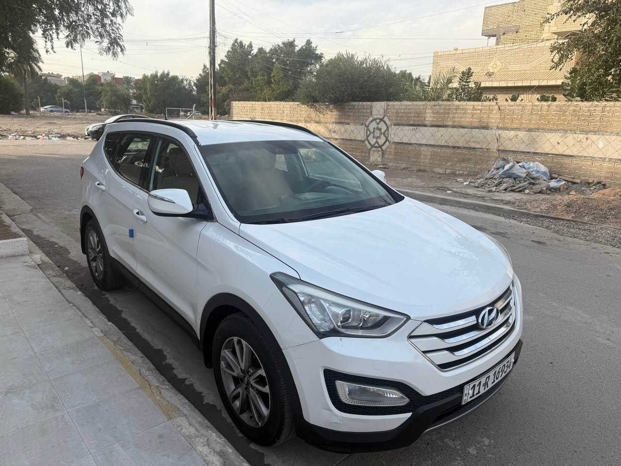 السلام عليكم .هونداي سنتافيا 2013 وارد خليجي 4 سلندر محرك دوش المواصفات العادية الستندر 3قطع تبريد 7 راكب تحكم ستيرن ويل كب وباقي المواصفات المعروفة السيارة رقم بغداد الجديد تحويل مباشر مكفولة من الصبغ ولحادث ولتبديل بعض الملاحضات البسيطة مصورهة فديو موضح كل التفاصيل السعر 147 ورقة مكان السيارة بغداد جانب الكرخ حي العامل قرب دائرة الكهرباء *********** بغداد, العراق
