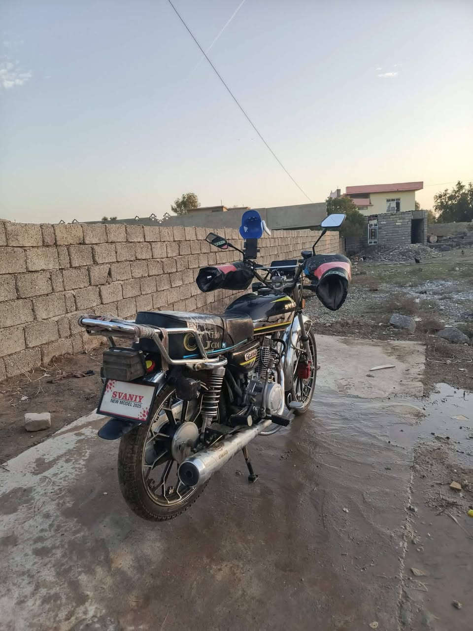 السلام عليكم
سيفان شلونك
لبيع
موديل 2025
كلشي شرط
محرك150
منفيس موجود 
المكان جنوب الموصل قرية السفينة
رقم الهاتف ***********
