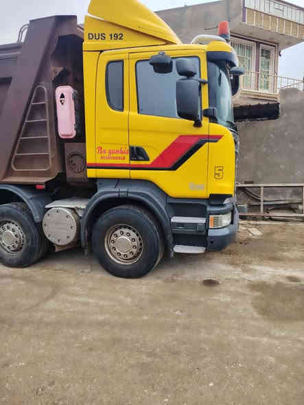 سكانيا للبيع موديل 2014 مكينه 8 حجم 620 مجموعة ورده العنوان الدوانيه تخم تاير *********** أو ***********
