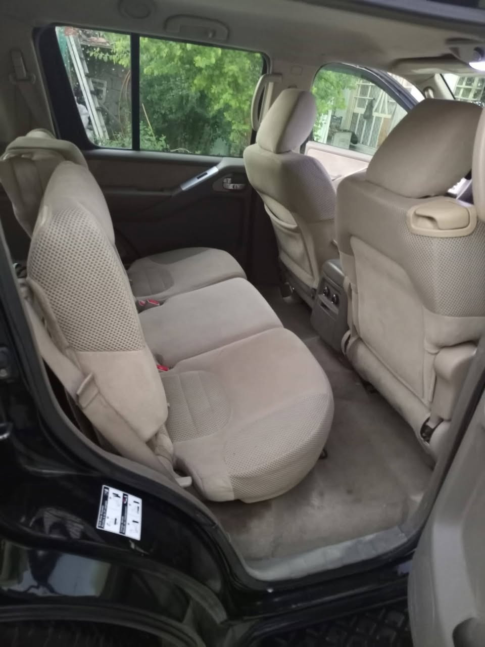 نيسان بافندر 2011  بس ضربه بالجاملغ وضربه بخشم البنيد  محرك  جديد
محرك 6 سلندر 4000

7 راكب 

دشبول ارمادا 

هزه جديده قبل اسبوع 

رقم دولي جديد 

السعر 98 بيها مجال 

مامتواجد بالفيس اتصل على 

رقم الهاتف ‏‪***********‬‏
