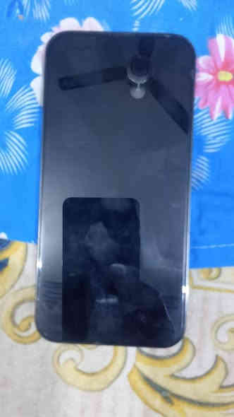 ايفون 13 برو ماكس للبيع بطارية 88 ذاكرة 256 دبل سيم مكفول كفالة عامة لامرفع ولا داخل تصليح سعر 770 وبي مجال بسيط إذا مو شراي لاتجي وتعبني تواصل ‏‪‪0786 412 7545‬‬‏
