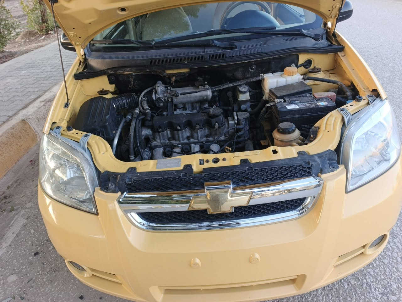 افيو موديل 11 خليجي
مكفوله من الضرر
تخم تاير جديد
كير عادي دواخل بلاديه   (السياره شركه) للاستفسار لاتصال على هذا الرقم ***********
