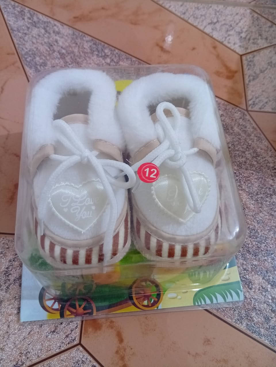 احذية اطفال كلش حلوة متوفرة كل لحجام
***********
