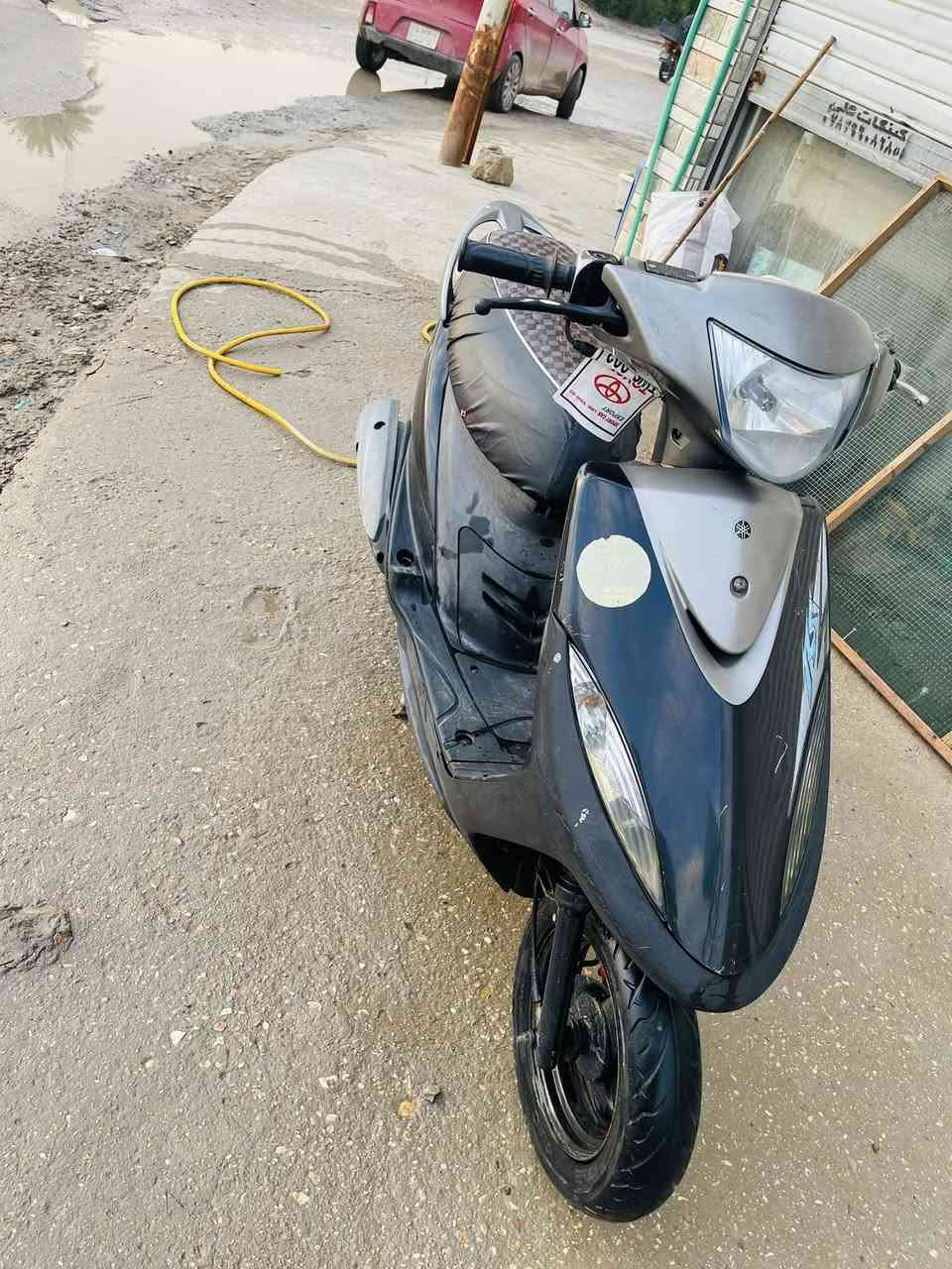 السلام عليكم 
دراجه ماكس عدله مكينه ناعمه ما مفتوح بيه برغي 49 نضيفه وكلشي بيه شغال كهربائيات مكاني بابل الهاشميه السعر 750 وبيه مجال للشراي حسابي مفتوح وهذا رقمي***********
