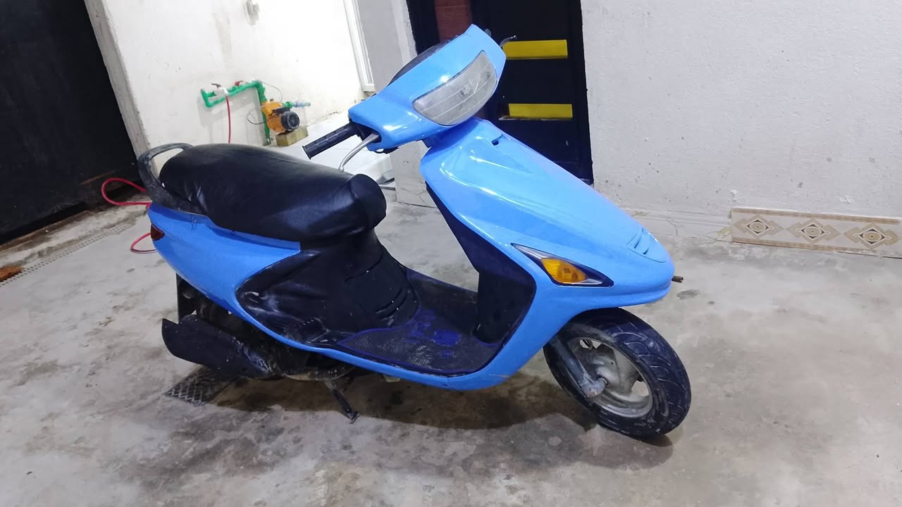 سلام عليكم دراجة فراشة للبيع مامفتوحة بلاديا كهربايات كلهة شغالة 
 مكان بصرة ابو خصيب سعر 550وبيهة مجال بصيط ***********
