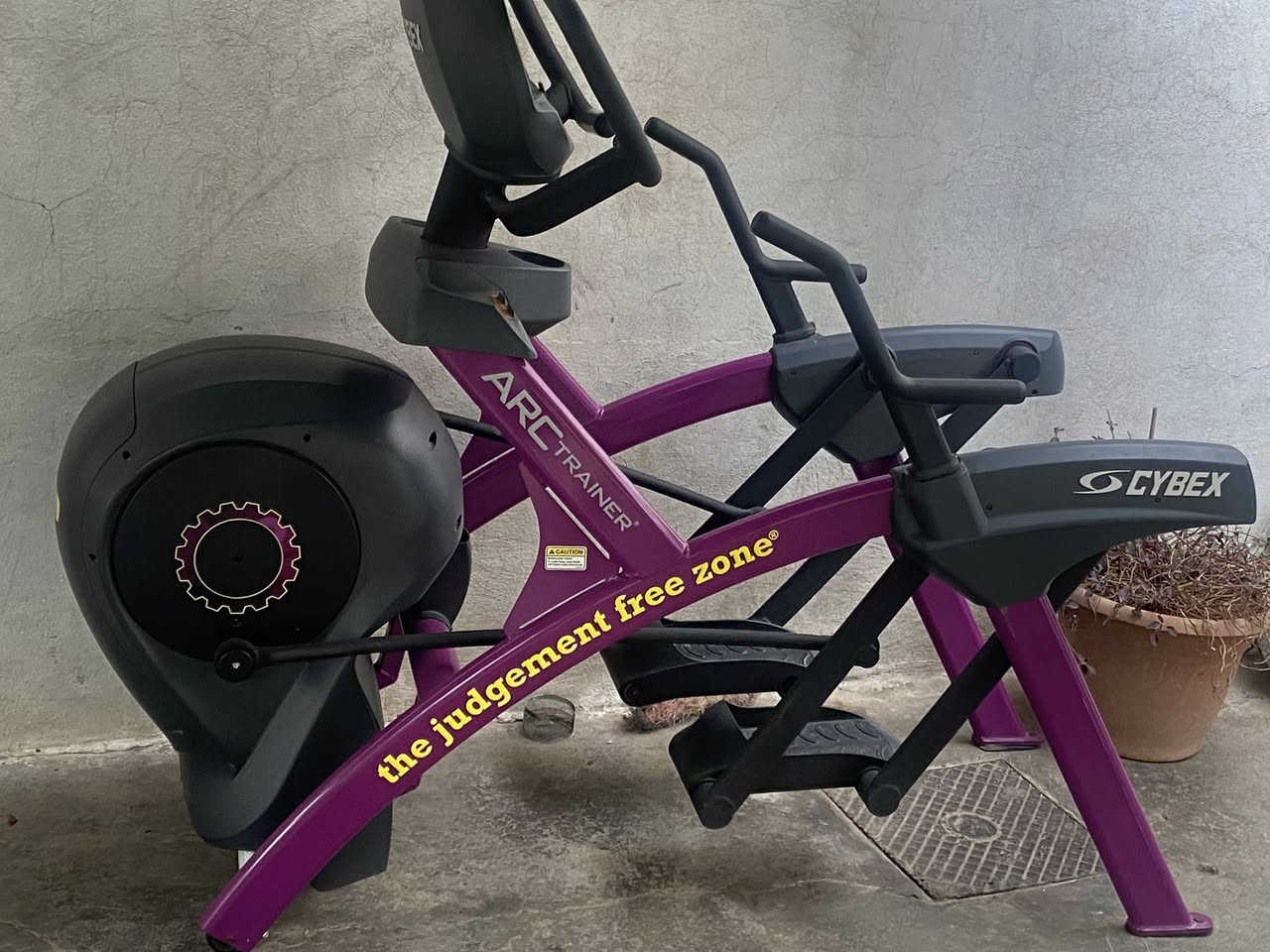 جهاز رشاقه امريكي 
سايبكس ارك ترينر للبيع بحاله ممتازة بسعر ٥٥٠$ فقط مكان بغداد نقل متوفر


**إذا كنت صاحب هذا الإعلان وتريد حذفه لأي سبب، رجاءا أرسل رسالة إلى الدعم الفني**