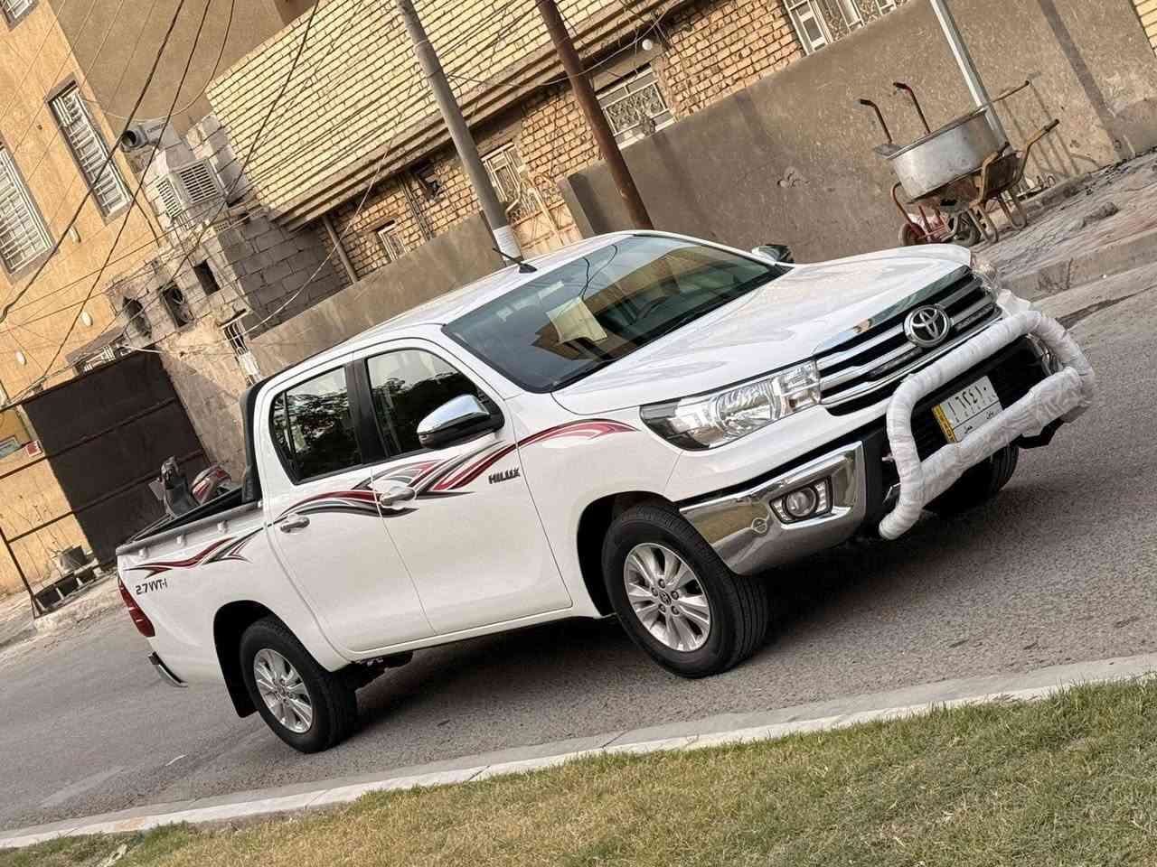 سلام عليكم للبيع بيكم هايلوكس موديل 2022 كويتي فول باب اول مكفوله السعر 248 فول موصفات قطعتين تبريد اشاير بلمري كفاله عامه سياره للستفسار ***********
