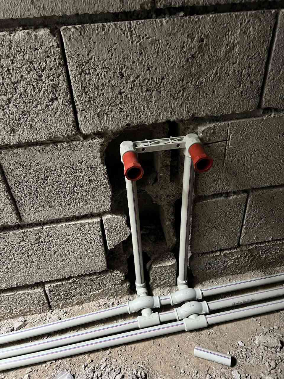 سلام عليكم 
 بعض الصور من اعمالنا ..مستعدون  لتركيب كافة الخلاطات والكيزرات والماطورات المي والفلاتر والمغاسل الحديثه والقديمه والتانكيات والبوسترات ..اسطة بورجي جوال اوصل لباب بيتك  فقط اتصل ع رقم (***********) موجود واتس اب
