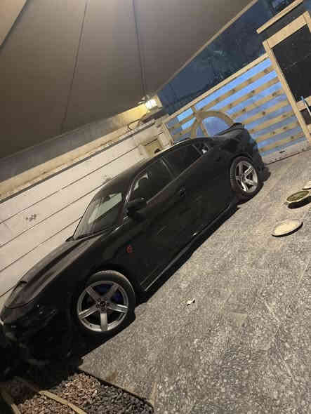 السلام عليكم للمرواس النترا ان  جارجر دايتونا اصل  5700 فول ماعدا الرادار الامامي والفتحة
موديل 2017
• قطعة وحدة صبغ
رادار جانبي نقطة عمياء
تدفئه تبريد كشنات
لايتات زينون
سماعات B
دمام خلفي
شاشة كبيرة / كامرة
فمارة سوده
شيفتات ستيرن
سوبر تراك باك + وضع سبورت عام
SRT دركة
ويل 20 نجمة
خزن ميموري
مري قلاب
ستيرن كهرباء
تدفئه ستيرن
ولف حماوه 82 اصلي 120 ماخذة حماوة بعز صيف 85 هدرز السيارة صاعدة ستيج تو برمجة الياس فول عده الهوائيات
ماشية 97 الف حادثها بجم
***********
0785 111 7005
