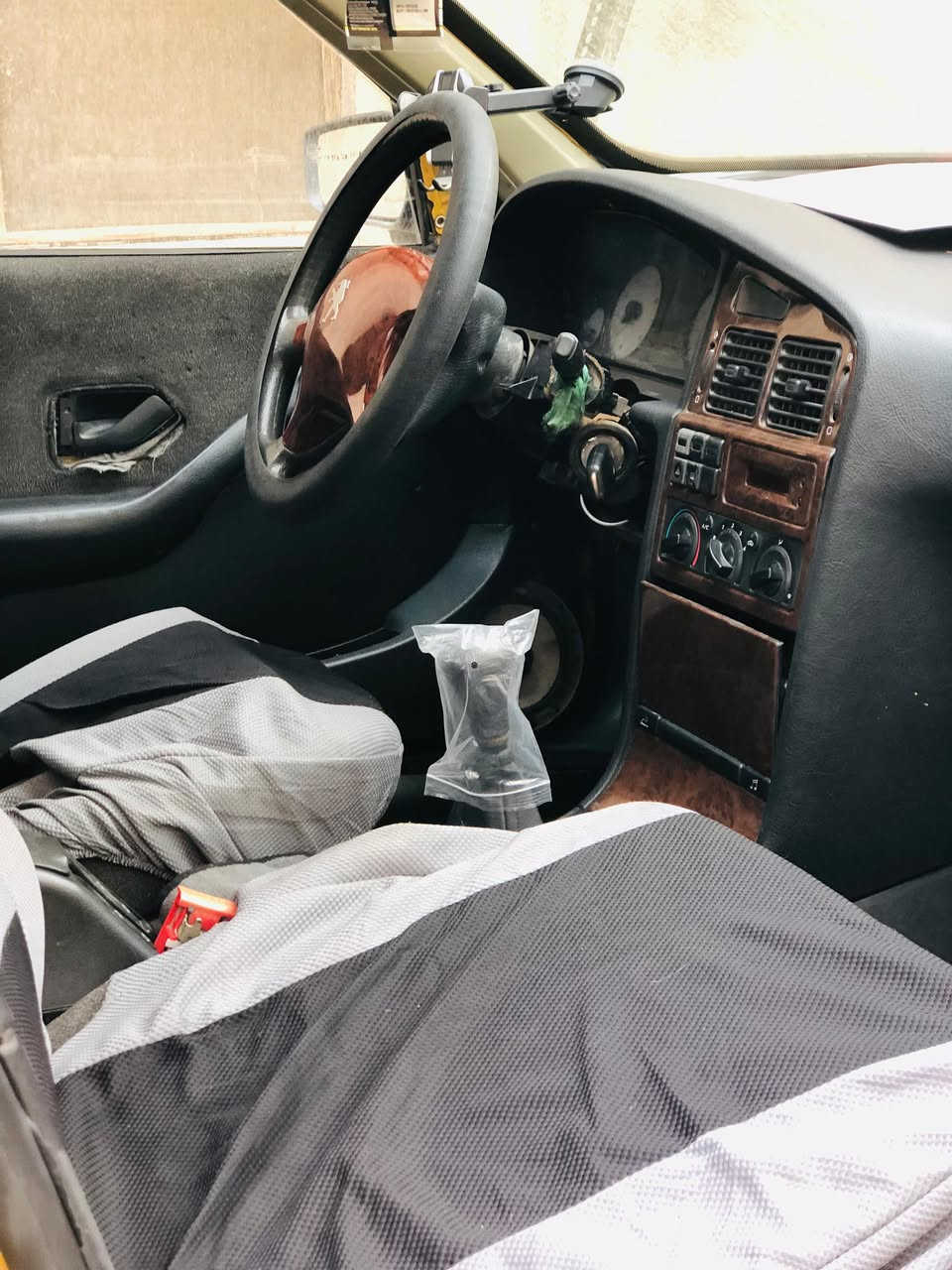 بيجو بارص2015بيها ضربه ليكدام ومبدل جاملغات وبنيد   عوزها ترتيب شويه  السعر 33وبيها مجال وعليها750 ينزلن من سعرها


**إذا كنت صاحب هذا الإعلان وتريد حذفه لأي سبب، رجاءا أرسل رسالة إلى الدعم الفني**