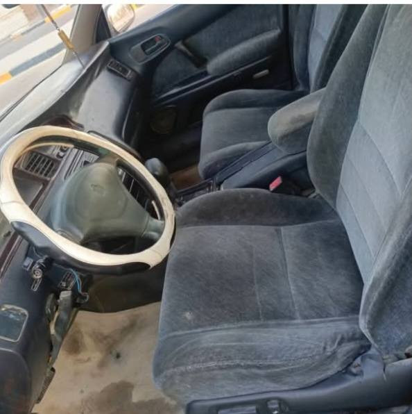 سياره بطه مديل 93 مكفوله من الكص والنقل والظربه مكينه وكير2500خير من الله رقم بصره تحويل صاحبه رايد تخم تاير حداديه تعبانه سنويه 2027 مكان سياره بصره المعقل سعر 38 رقم واتساب ***********
