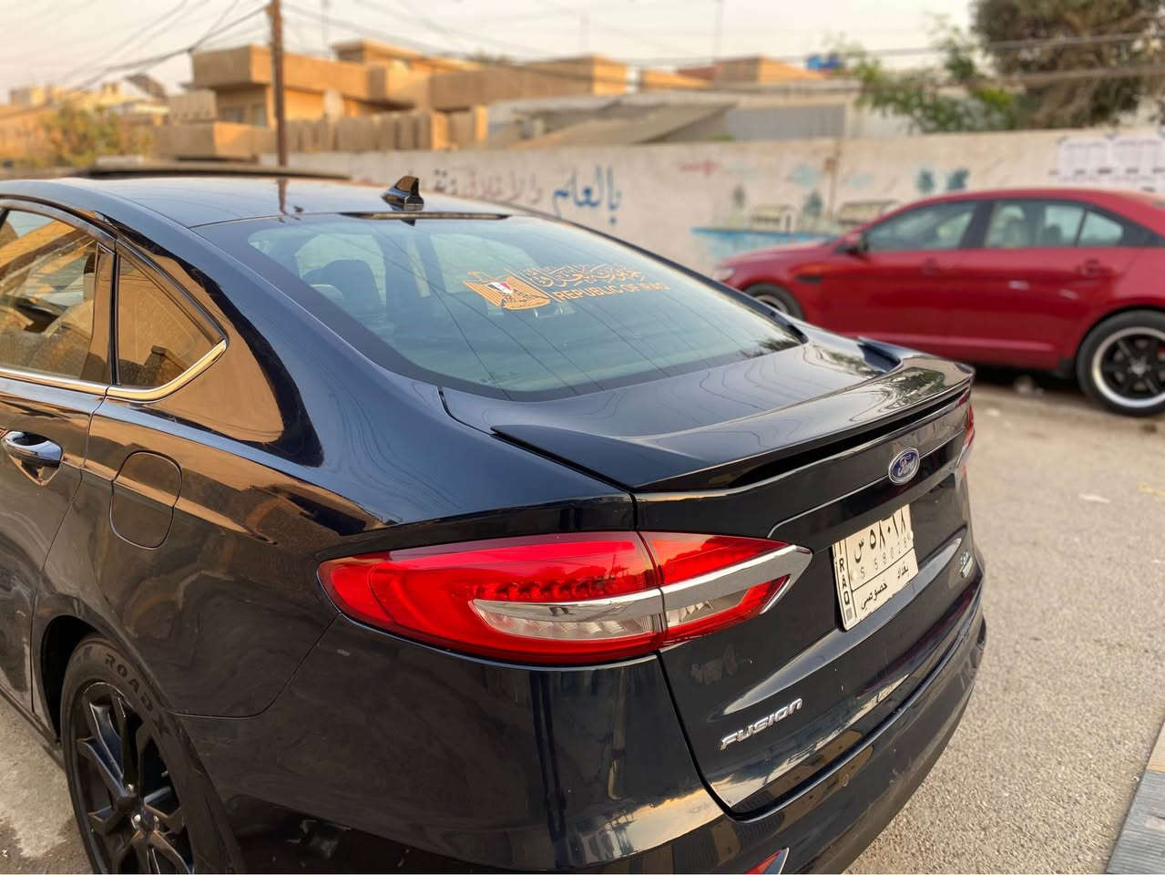 للبيع او مراوس 
فورد فيوجن 2020
فول مواصفات مع فتحة سقف
داخل رصاصي واسود 
سستم سماعات 11 سماعه سوني
 شاشه ديجيتال ودعم
ابل كار بلاي واندرويد اوتو
ويل 18 بلادي
رادارات جانبيه واماميه  وكاميرة خلفيه وحساسات 
نظام مانع تصادم وبريك اوتو مع تحذير
السياره محرك كير ومكينة ممتازه
مكينه 1.5 تيربو  
ماشي 57الف ميل
حادث امريكا جاملغ وبنيد جهه السايق
بيها كم قطعه صبغ ابيع حزام 
رقم بغداد سنويه جديد 
السعر 100 وبيها مجال بسيط 
عنواني بغداد 
*********** بغداد, العراق
