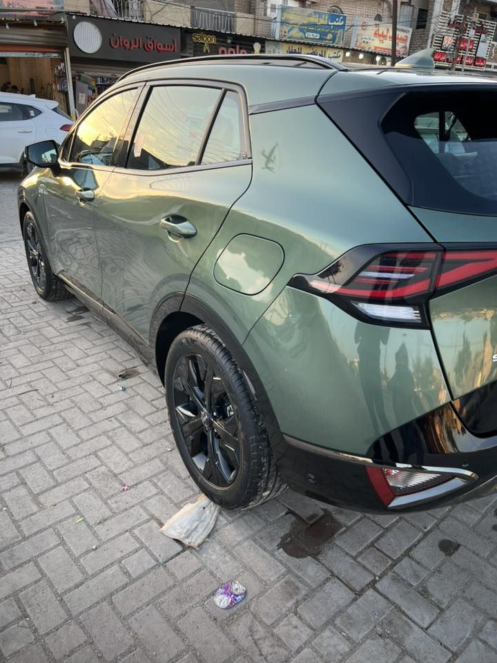 كيا سبورتج 2025 موديل بلاك ادشن لون زيتوني (مميز) فول مواصفات قمارة حديد مكفولة
الرقم بغداد بسمي
وارد خليجي ماشيه 14 الف
-تشغيل عن بعد
- محرك 2000 دوش
- صندوك كهرباء
- مقاعد امامية كهرباء
-داخل كنتارا 
- تدفئة كشنات والستيرن
- شفتات تبديل خلف الموقد
- كاميرا + حساسات
- ويل كاب 19 انج لماع
- شباك لماع
- داخل جلد زيتوني ملكي
- مرايا سوداء
- درايف مود + اوتو هولد
- هاند بريك بصمة
- تحكم ستيرن جهتين
- شاحن لاسلكي
السيارة داخل ضمان الدولية العراقية
السعر 240 ورقة 💵
مكاني بغداد حي الجهاد
الرقم ***********
