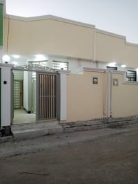 بيت للبيع • النجف • ١٠٠م