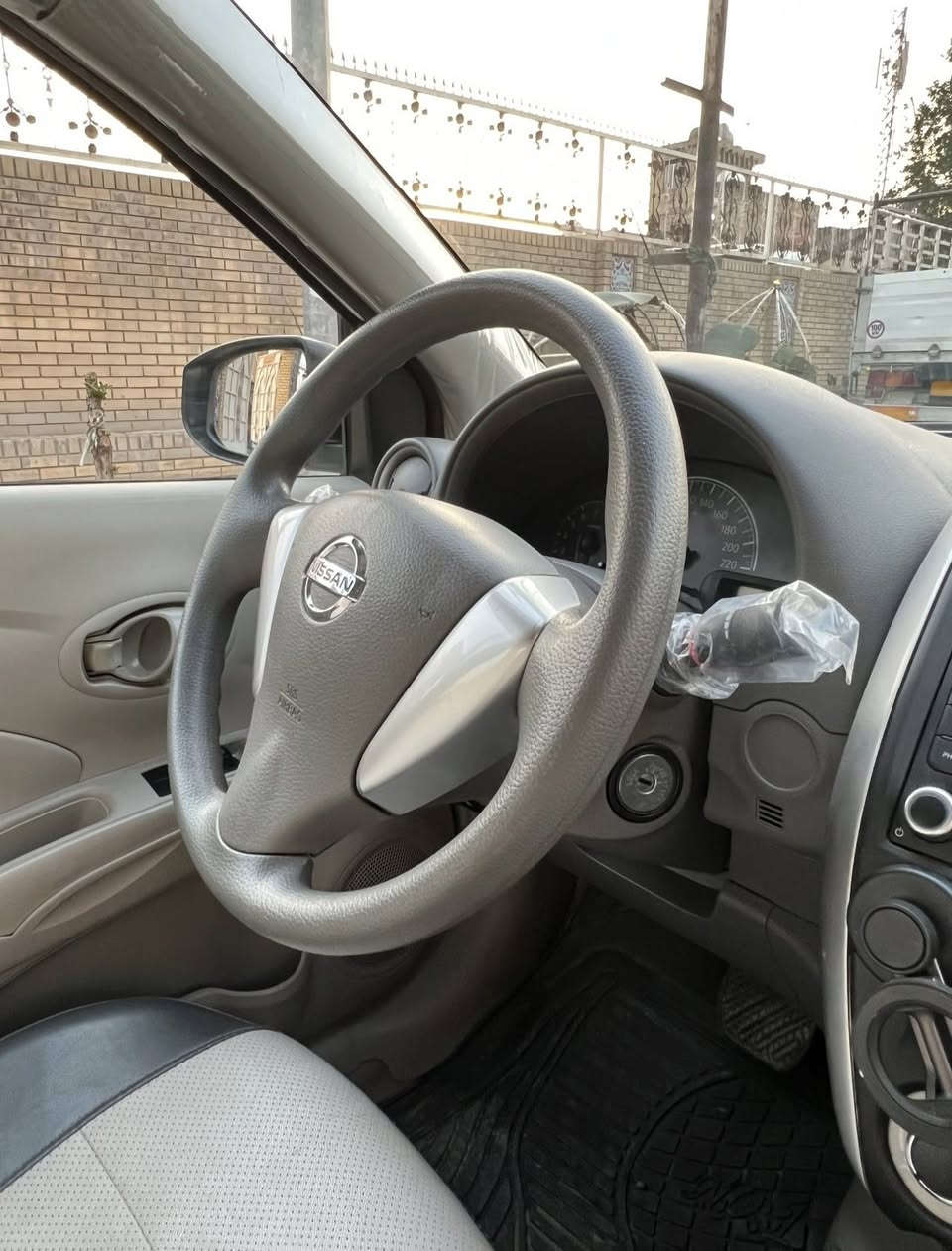 السلام عليكم نيسان سني 2023 خليجي استلام شركة ماشية 37٫000 الف
مواصفات حلوه قطعتين تبريد وجام 4كهرباء اشاير بلمري مكفوله كفاله عامه من التبديل والحادث عده صبغ بس رش بلداير مال جاملغ الخلفي شي كلش بسيط سياره جديده بمعنى الكلمة عليه ادامة كامله حدادية 100‎%‎ تخم تاير جديد دوشمه كامله رقم بغداد بأسمي تحويل ثاني يوم العنوان بغداد السعر 118$ وبيه مجال هـ***********
