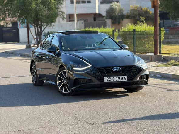هونداي سوناتا شكل جديد SEL PLUS
للبيع سوناتا موديل 2024 فول مواصفات 

حادث الدعامية الامامي بدون ايرباك 

موضح بالصور 

وبيه من امريكا باب الجنطة صبغ امريكي 

راديترات تبريد وماء وبدنه بلادي على وضع الشركة 

سعر 220ورقة 

***********

بصمة تشغيل وابواب بصمة وتشغيل عن بعد 

حجم محرك 2500

فتحة بانورامية 

تليفون شحن لاسلكي 

هاند بريك بصمة 

شاشة ديجيتال متصل 

تبريد شاشة لمس منفصل مناخ

كشن كهرباء وهيتر بالكشنات

انارة داخلية led 

لايت زينون عالي ناصي 

سيارة جديدة بمعنى الكلمة ماشية 15 الف

رقم اربيل الجديد وكالة او تحويل حاظر 

مكان السيارة بغداد الكرخ حي الأطباء

