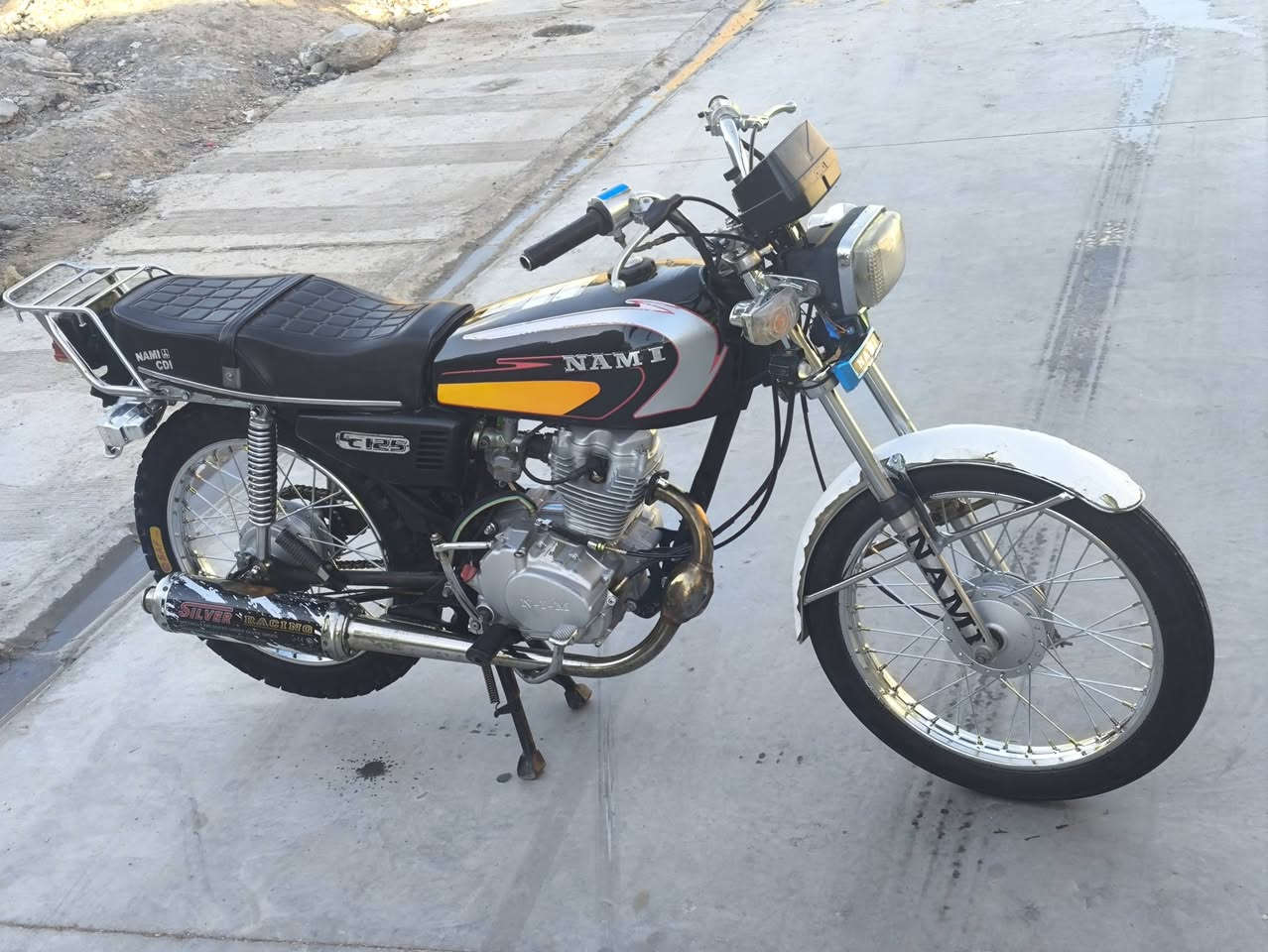 سلام عليكم نامى للبيع موديل 17 اي عيب مابي شرط كهربائيات كله شغال سعر 375 بي مجال


**إذا كنت صاحب هذا الإعلان وتريد حذفه لأي سبب، رجاءا أرسل رسالة إلى الدعم الفني**