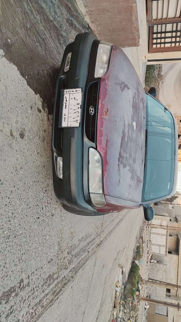 سوناتا تو موديل 94 سيارة مكينه كير شرط
طخم امامي خلفي جديد 
طخم تأير جديد 
باتري جديد 
منظومه بانزين كلها جديده 
اربع جامات كهرب 
تدفئه شغاله وشرط حرارتها نار 
تبريد يعوزه غاز فقط وتبريدها كلش بارد 
سيارة مسوي عليها ادامه كامله قبل شهر ونص 
كابون بانزين بيها سنويه باسمي شرط تحويل 
طالب عليها 29 ورقه وبيها مجال بسيط  او أعارض حسب قناعه 
***********
