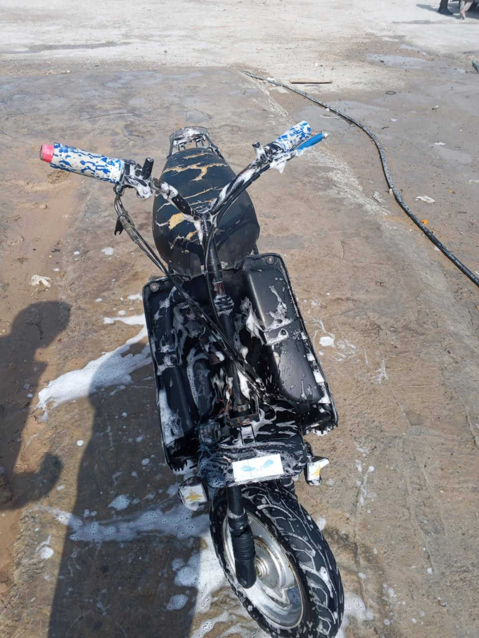 شباب بيجي محرك 80 دراجه نظيفه كامله مكمله سعر 200 واحط لكم رقمي ردوا ردوا علي خاصا،***********
💥👍
